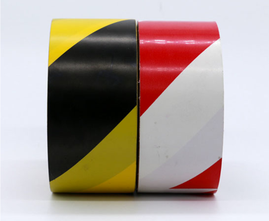 Analysis de significatione colores in Monitum tape
